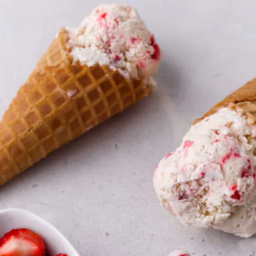 vanilla kefir ice cream cones with strawberries