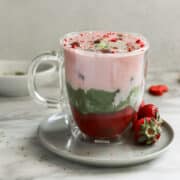 strawberry matcha latte